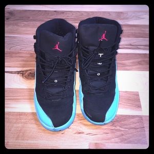 Air Jordan retro 12s Gamma blue
